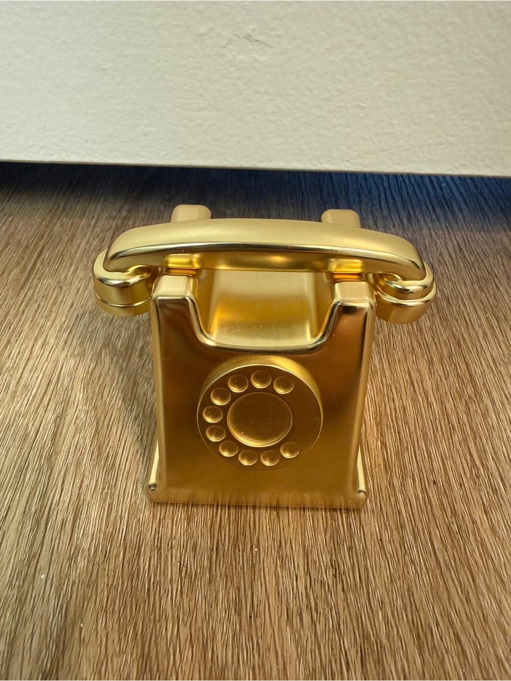 Brand New Anthropologie Papier Gold Telephone Paperweight